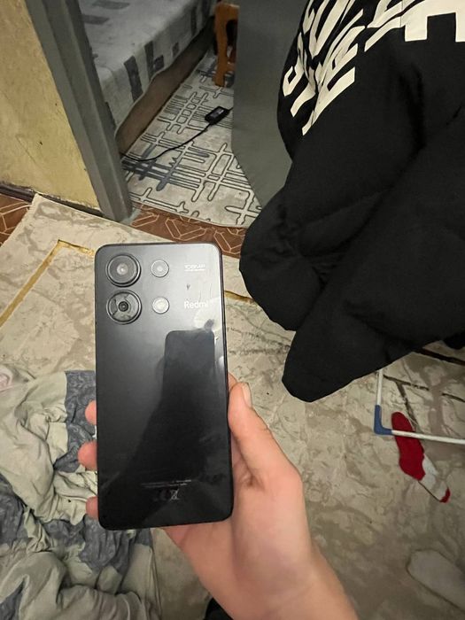 продам Redm notei 13 pro с коробкой