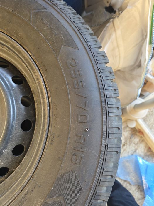 Anvelope plus jante tabla pentru Nissan Navara, mercedes x class