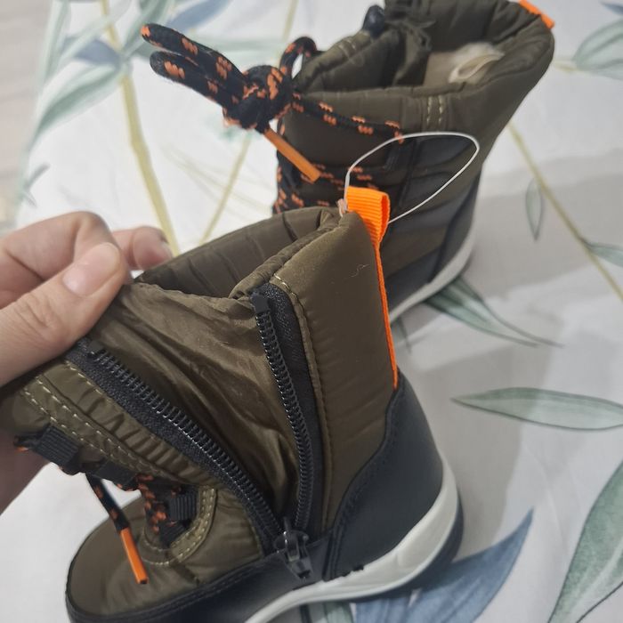 Сапожки  детский  новый с этикеткой