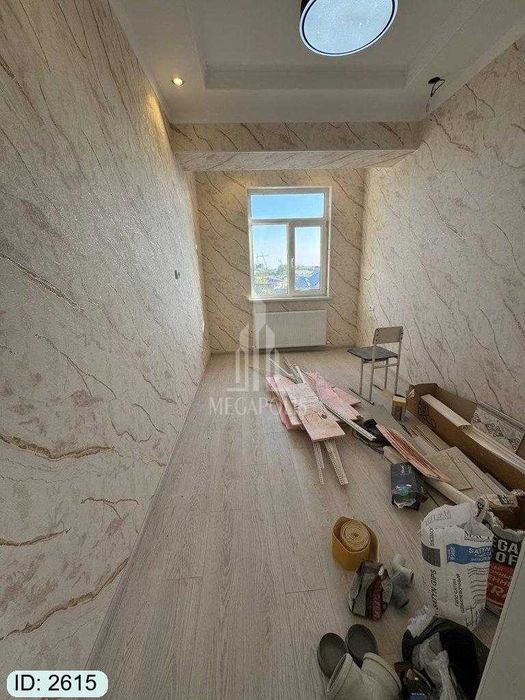 5 mikr somiy melodiya tarafda 3 xona tayyor kvartira sotiladi №2615