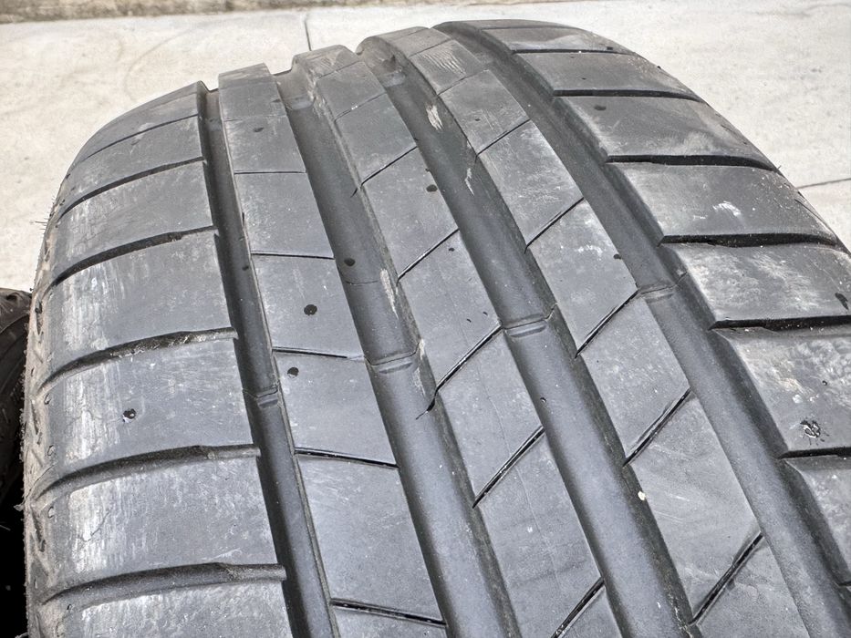 225/40/R19 Bridgestone Turanza 4бр летни dot3522