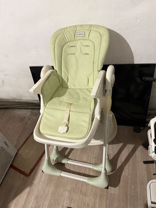 Продам стульчик для кормления