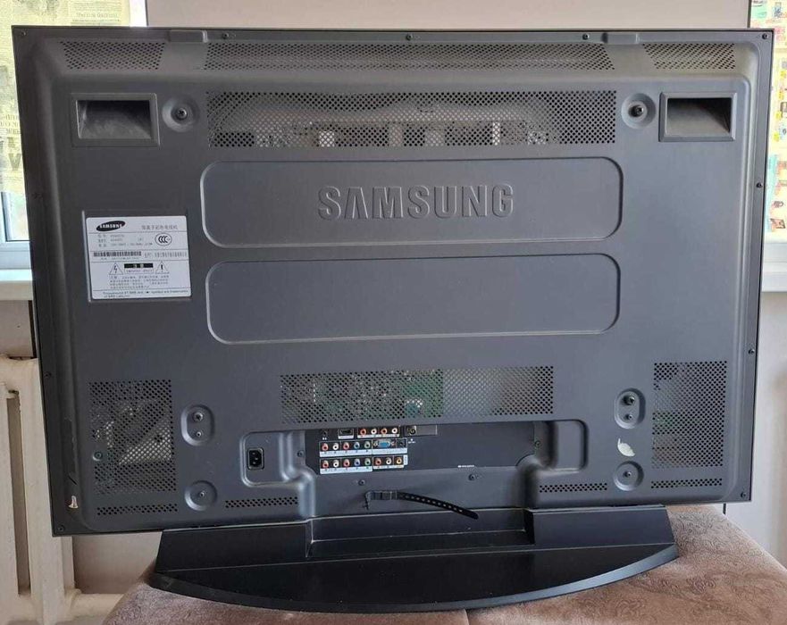 Телевизор Samsung (PS42C7S) телевизор
