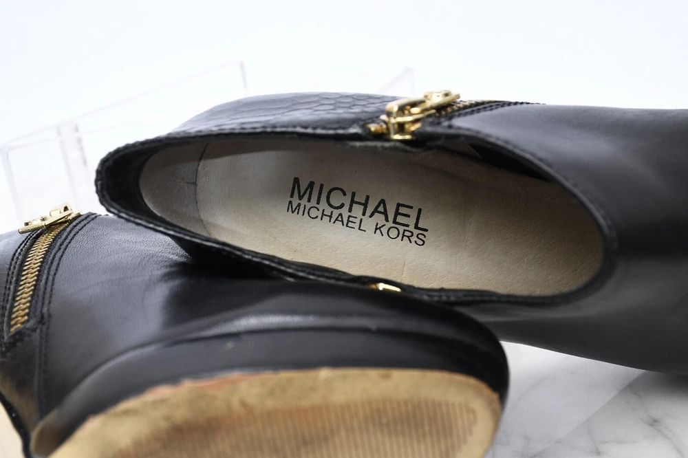 Michael Kors 7.5 боти