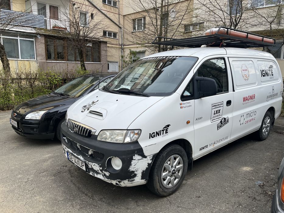 Hyundai H1 autoutilitara