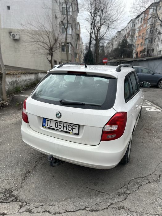 SKODA Fabia 2012 — imagine 5
