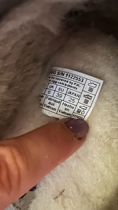 UGG originale marimea 39