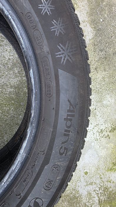 Зимни гуми Мишелин Алпин 5 225 55 17 ДОТ22