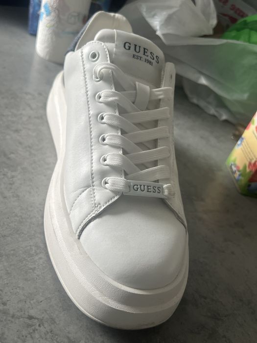 Adidasi Guess barbati