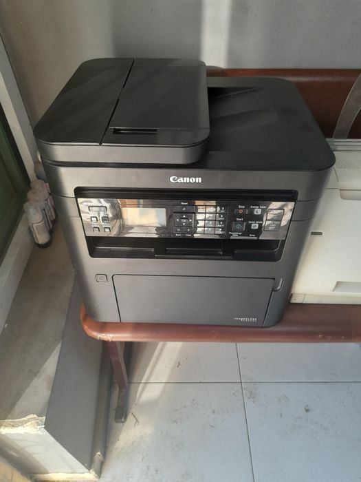 Приниер сотилади canon MF 264 3V1