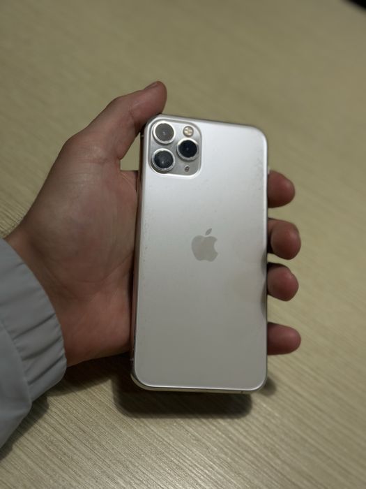 iPhone 11 pro 256gb с коробкой
