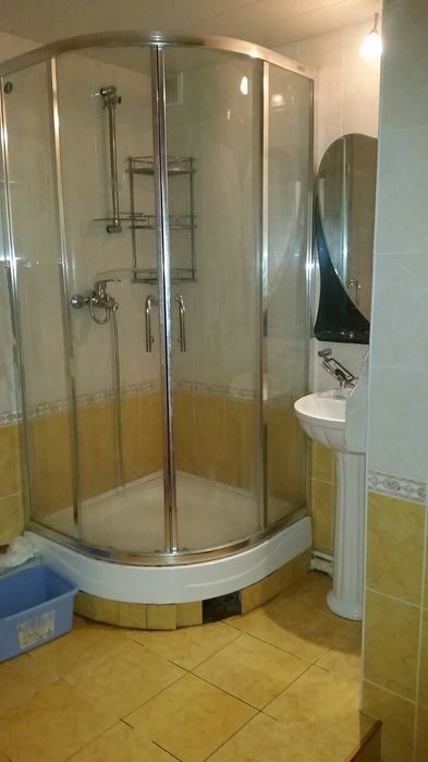 Аренда  медгородок 2.хонали оилага берилади расмдаги уй студентларга