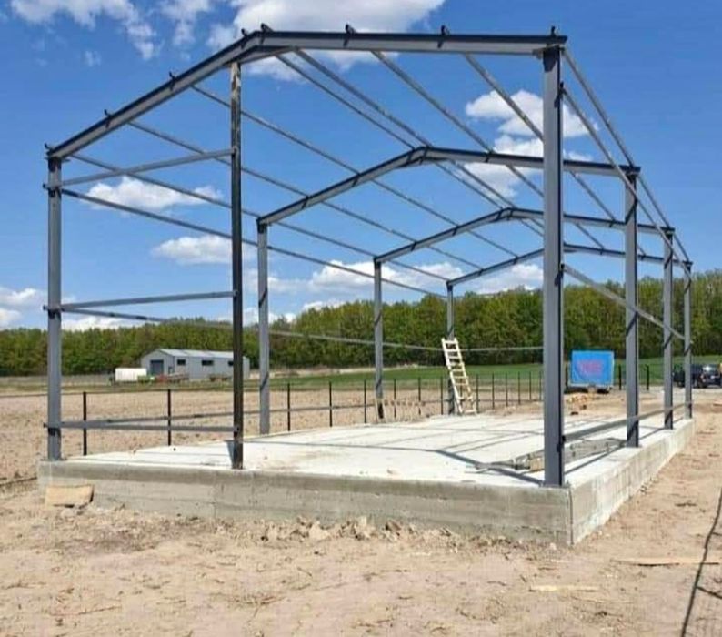 Hală metalică dimensiuni 10 m x 20 m x 4 m stoc și alte dimensiuni pe comandă lucrăm fără avans ne deplasăm an toată România asigurăm Trasport și mont