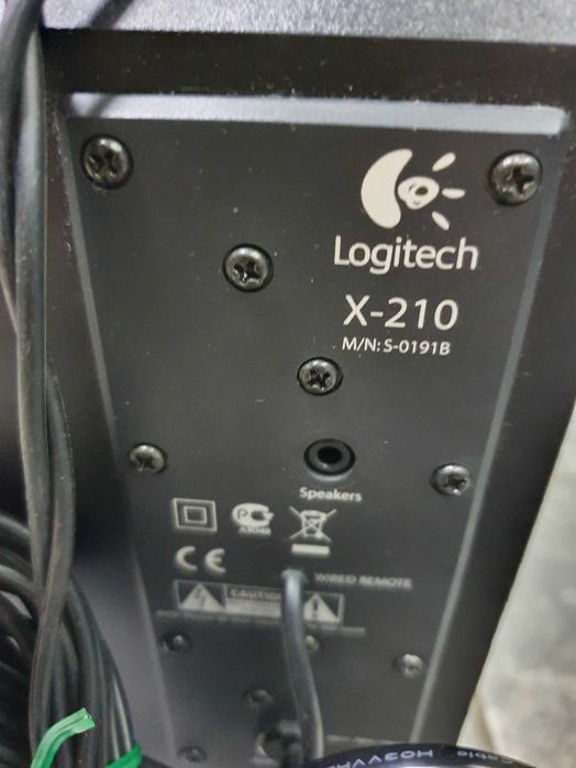 Тонколони , буфер Logitech X-210 2.1 за компютър