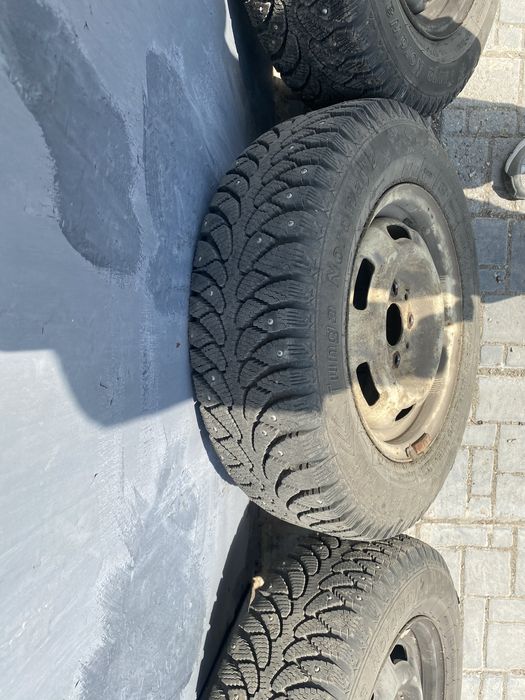 Зимняя резина в сборе