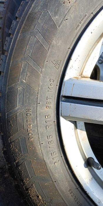 Комплект Б/У колес 215/65/R16