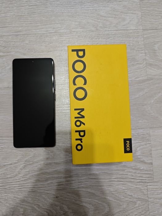Продаю poco m6 pro 8/256