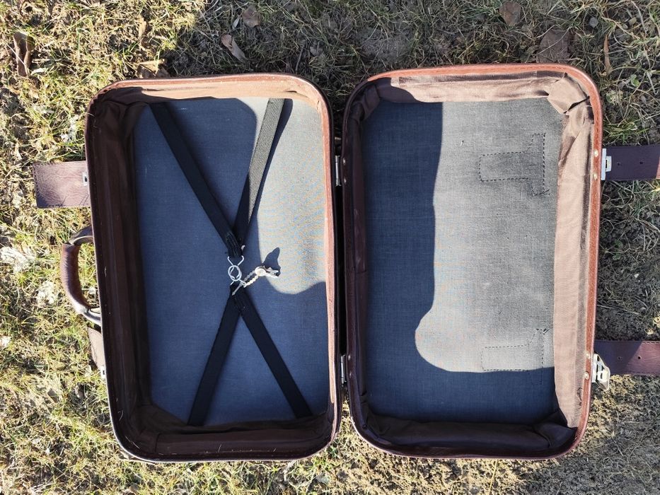 Geamantan (valiză) pvc  rezistent