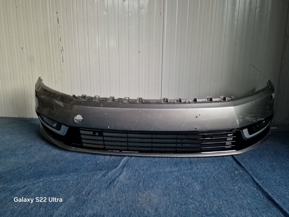 Bara fata vw passat cc cu grila si proiectoare semiscut