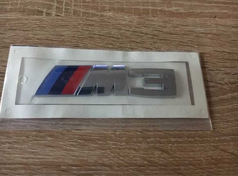 сребриста емблема BMW M3