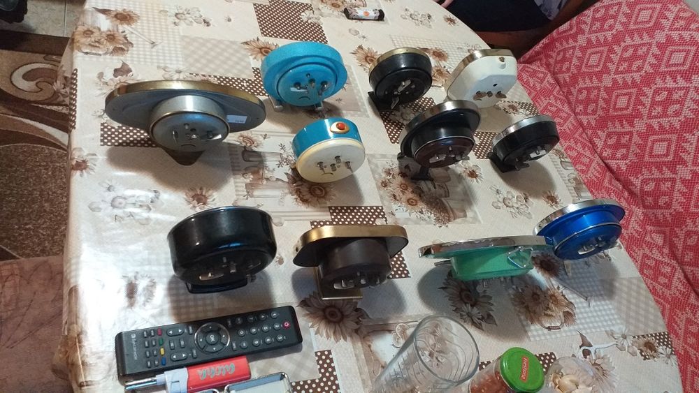 Стари Руски и Китайски часовници