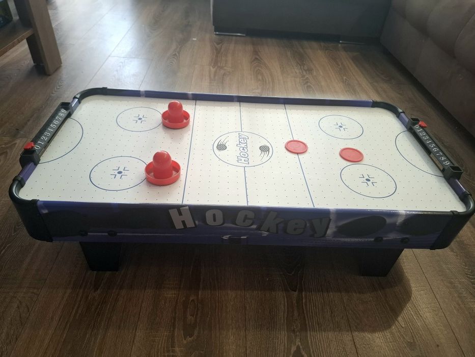 Въздушен хокей игра