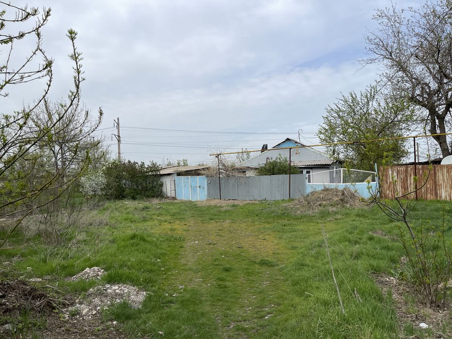 Дом с земельным учаском