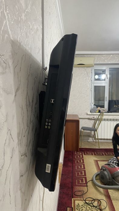 Телевизор Hisense