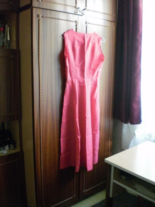 Rochie lunga pentru ocazii deosebite