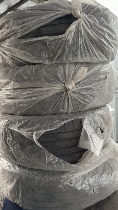 Шины 205/55/16 Michelin . Лето