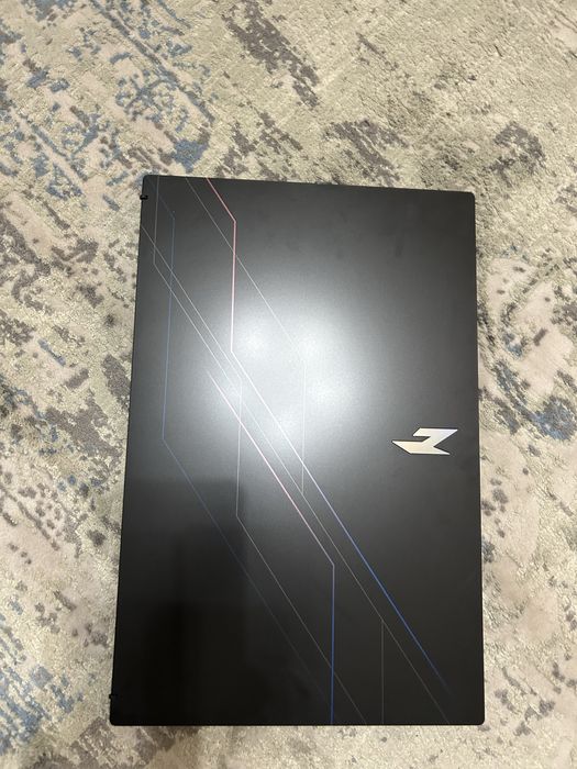 Acer nitro v15.