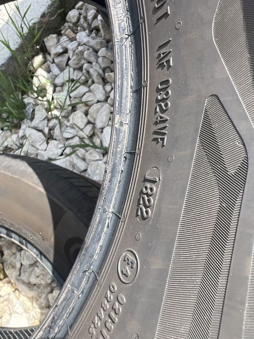 Anvelooe 215 65 R17