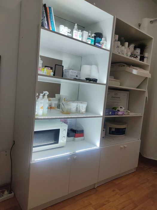 ШКАФЫ с подсветкой