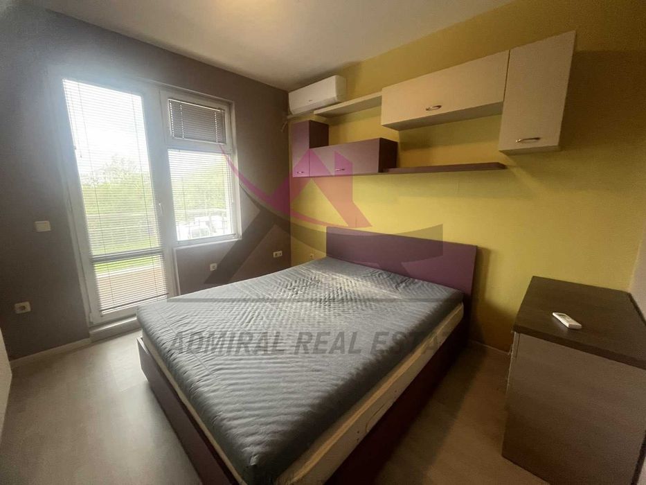 Двустаен -ново обзавеждане -Младост