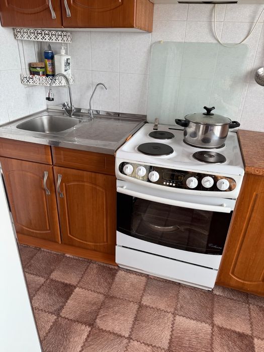 Продам б/у кухонный гарнитур