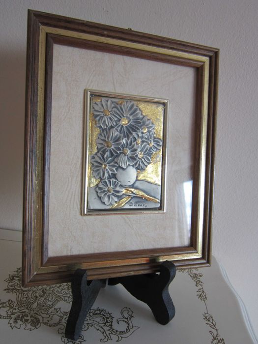 cadou rar tablou mic Flori pe placa argint 999, foita aur Italia 1960