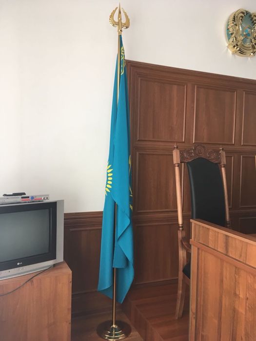 Флагштоки Кабинетные