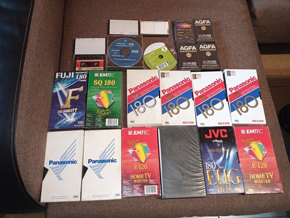 Компакт дискове-3евро