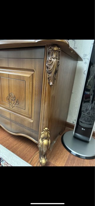 Гостинный комод новый