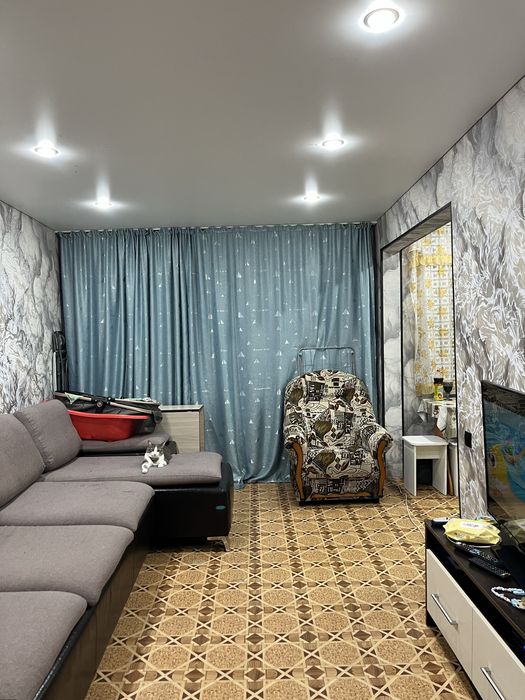 Продам квартиру в п.Глубокое