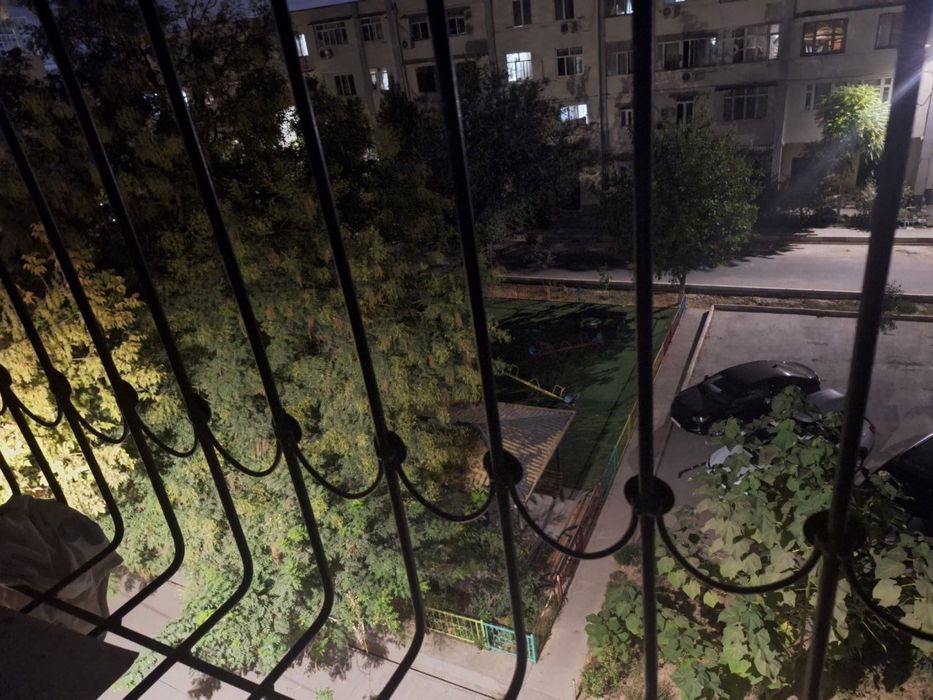 [БЕЗМАКЛЕР] 2 хонали 3 хона килинган квартира сотилади