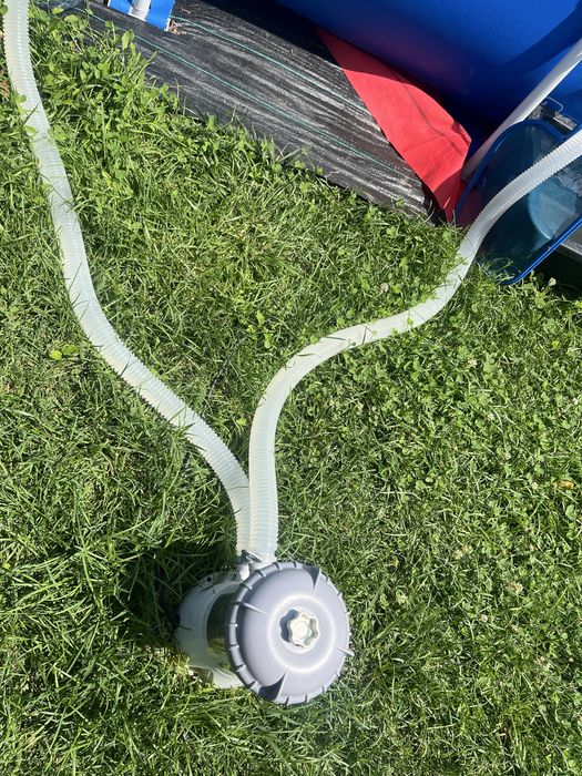 Piscina intex noua cu pompa