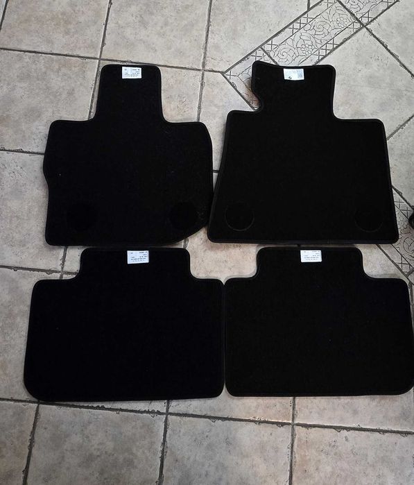 BMW X4 i BMW X6 -Комплект оригинални велурени стелки