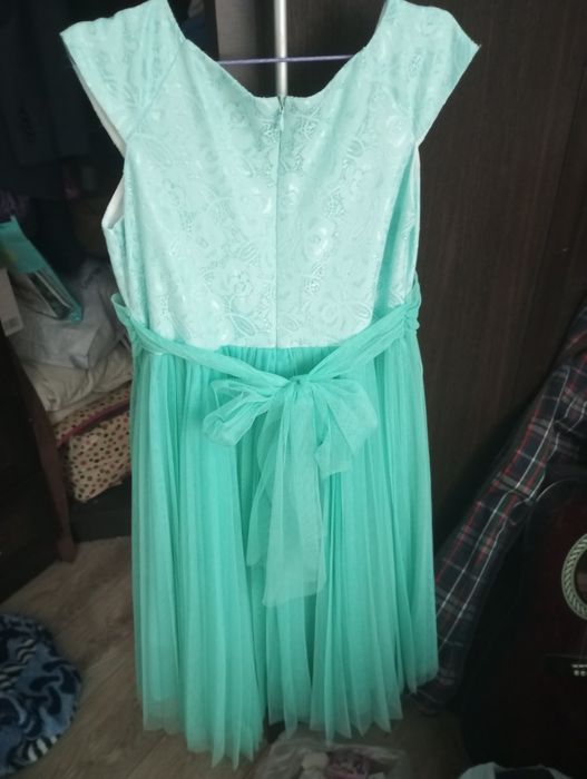 Детское бирюзовое платье 6-8 лет