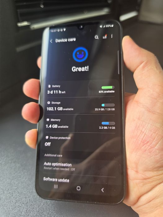 A24 samsung Yangi