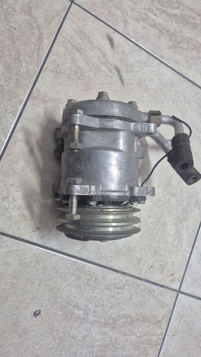 Продам компрессор для кондиционера