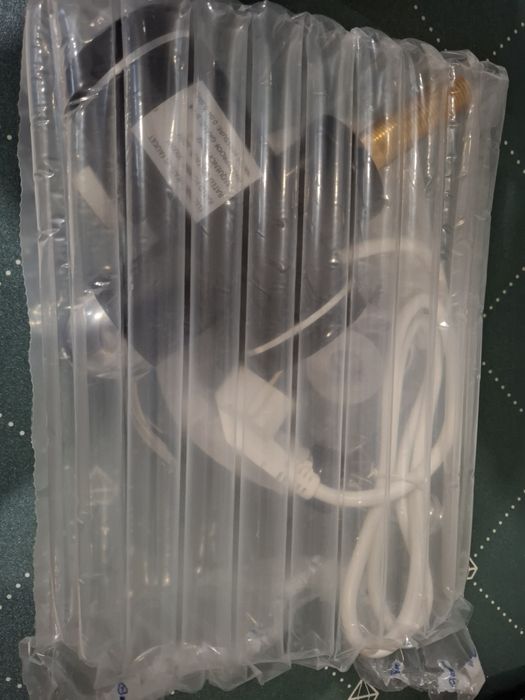 Продам проточный водонагреватель