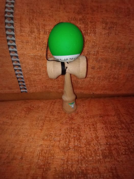 Vând Kendama japan