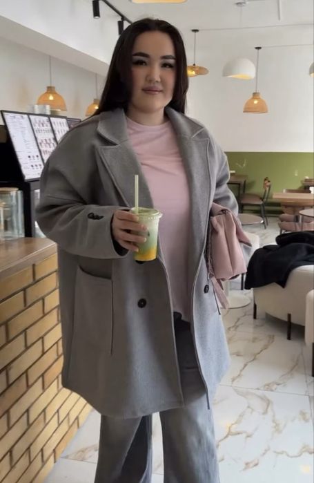 Пальто 56. размер