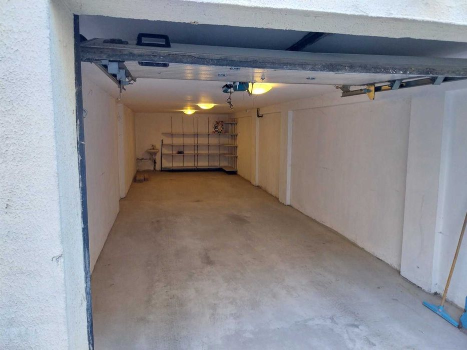 Дава се под наем Гараж / Паркомясто в София, Гоце Делчев - 45 кв.м за 255 € - Снимка #2